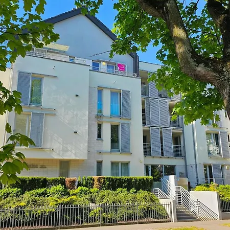 Casa Marina Familijny Premium アパート